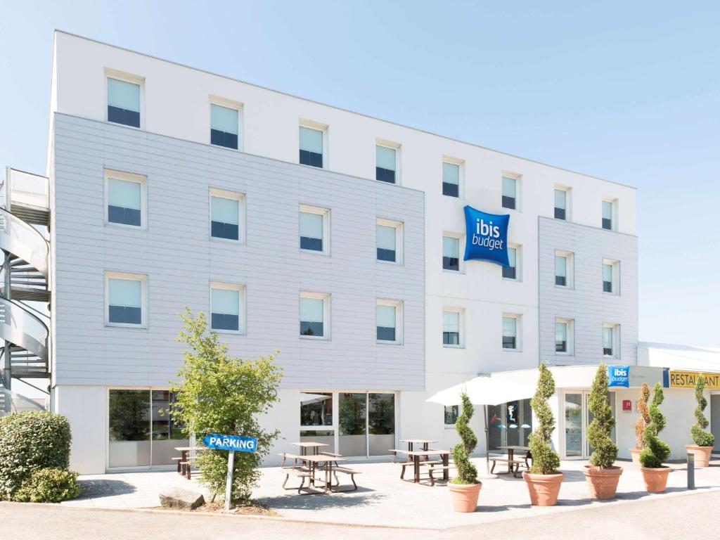 etap hotel chassieu lyon 1